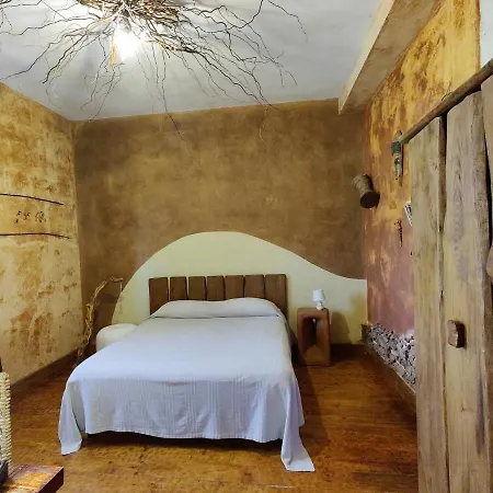 Bed and Breakfast Art Joyful People